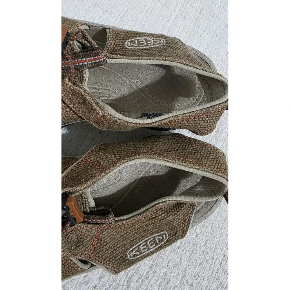 Keen Men's Sz‎ 9 Newport H2 Sandals Shoes Outdoor Hike Water Adjustable Brown